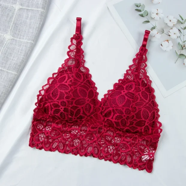 Koronkowy bralet z regulowanymi ramiączkami – lekkość i romantyzm