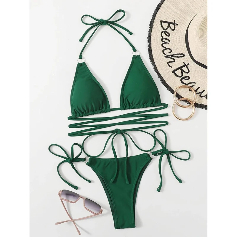 Bikini z wiązaniem w talii i metalowymi akcentami