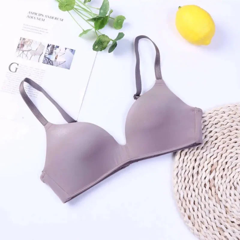 Bezszwowy biustonosz bralette typu push up bez fiszbin