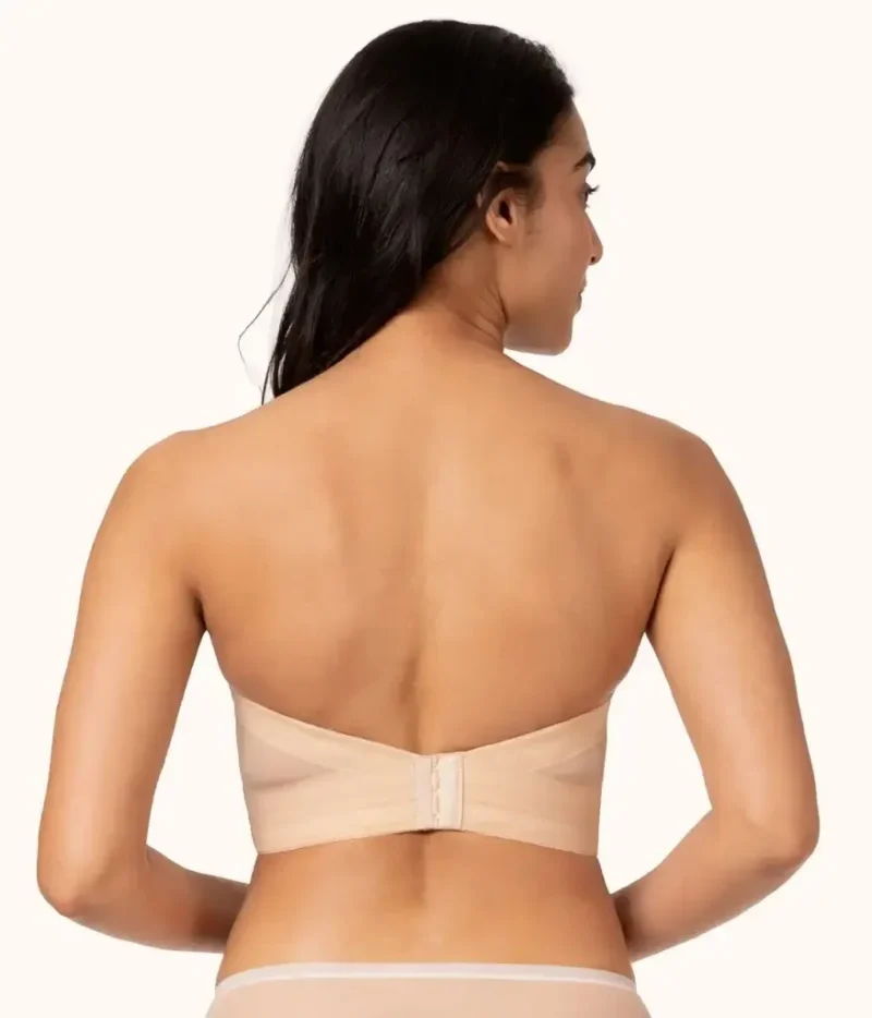 Biustonosz bandeau z długą linią i mocnym push-upem