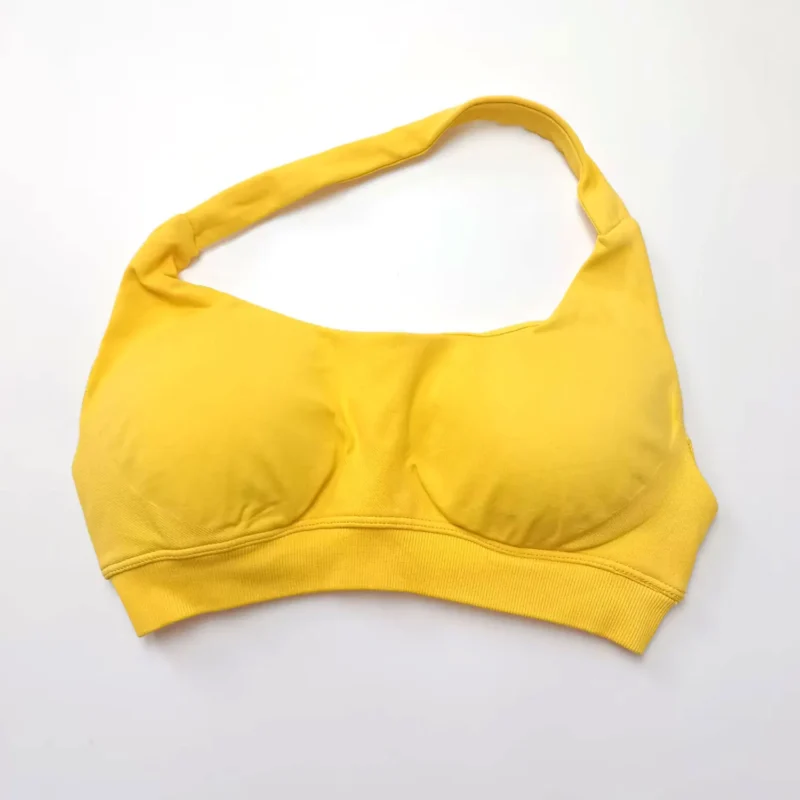 Bezszywowy biustonosz sportowy typu halter