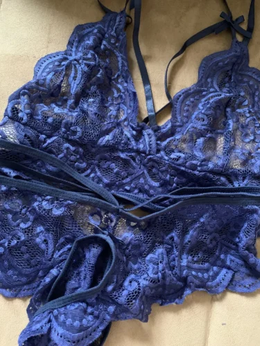 Komplet z koronką i otwartym krokiem photo review