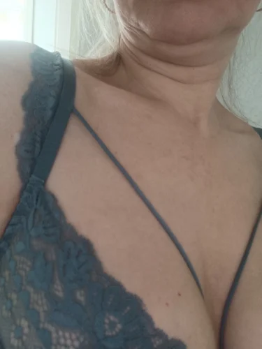 Komplet bielizny koronkowej longline z paseczkami i figami photo review