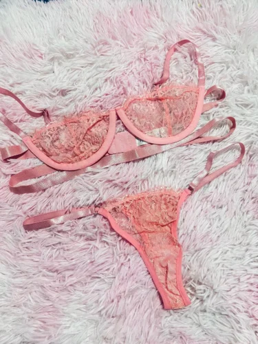 Koronkowy komplet z biustonoszem typu balconette photo review