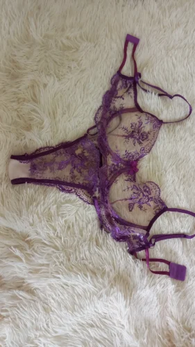 Komplet bielizny push-up z niebieskim haftem kwiatowym photo review