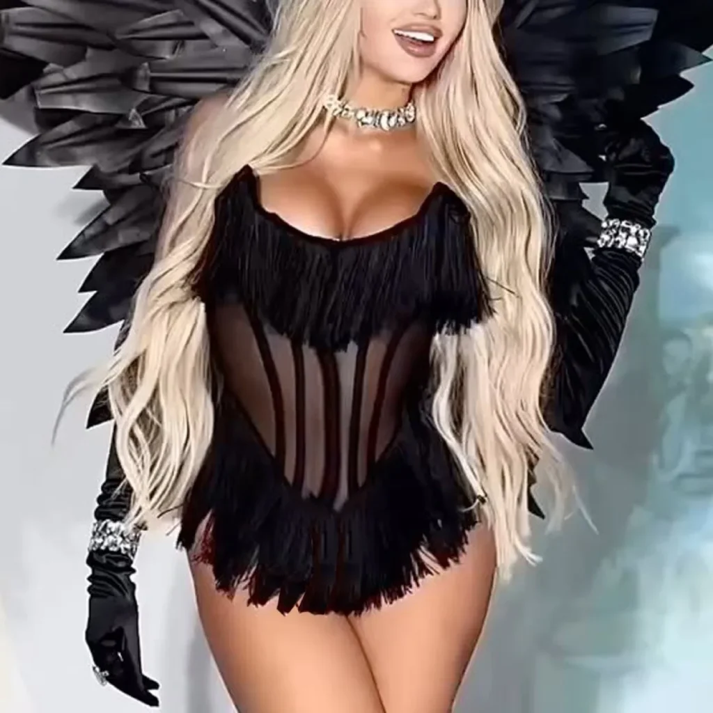 Body z frędzlami, siateczkowymi panelami i zapięciem na plecach