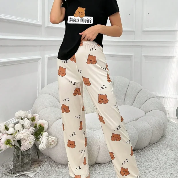 Piżama damska z motywem śpiącego misia