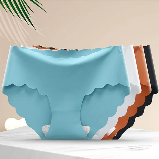 Majtki damskie bezszwowe z falowanym brzegiem