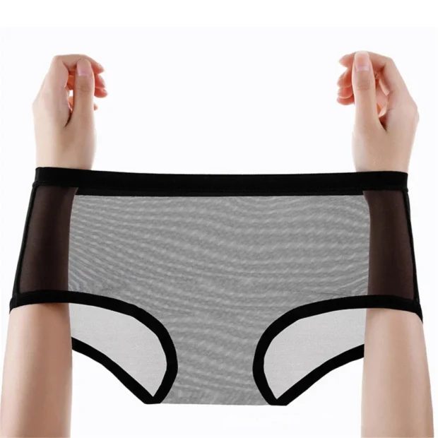 Majtki damskie z transparentnego materiału o wysokim stanie